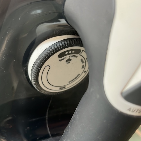 Rowenta Pro Master 1750W Iron made in Germany High Precision - Picture 7 of 12